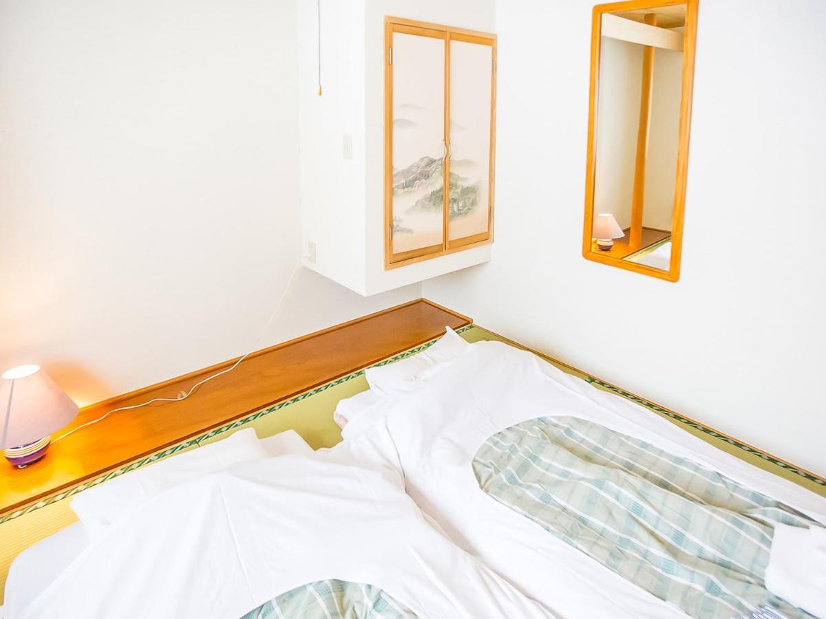 Rusutsu Lodges Pension Lilla Huset Niseko Extérieur photo
