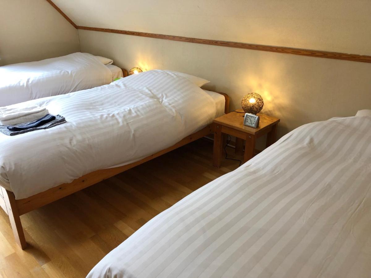 Rusutsu Lodges Pension Lilla Huset Niseko Extérieur photo