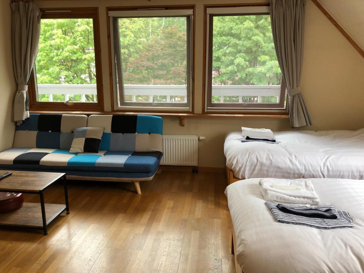 Rusutsu Lodges Pension Lilla Huset Niseko Extérieur photo